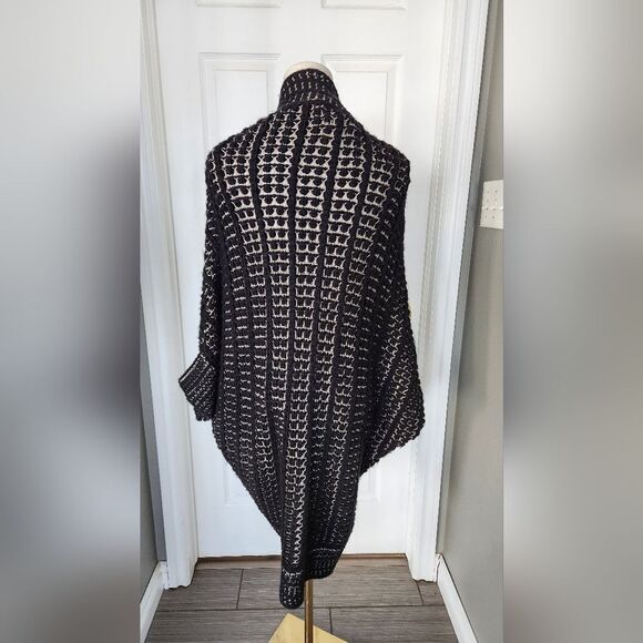 ZaraโShawl Batwing knit wrap sweater - Size Medium - Picture 4 of 9